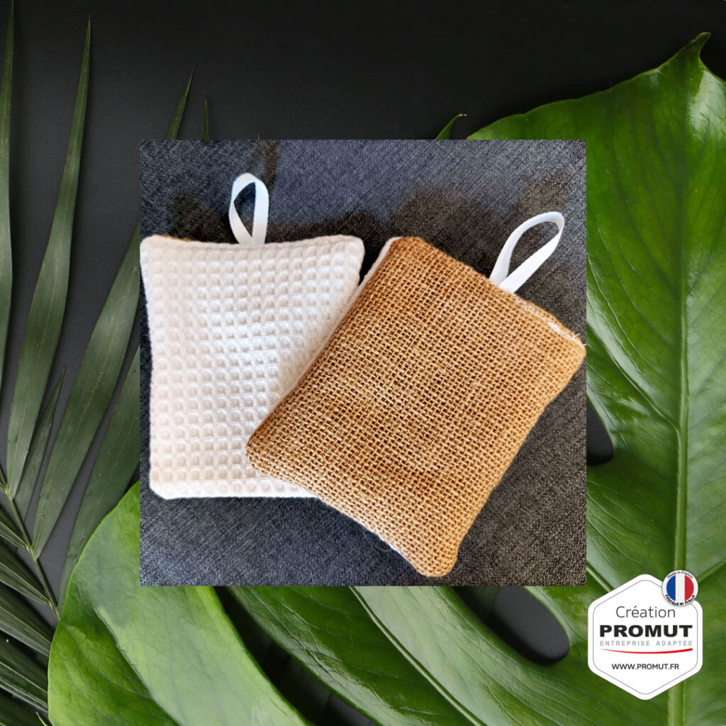 Lingette nettoyanteexfoliante pour le corps La boutique Promut, entreprise adaptée